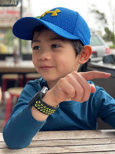 Meet your Posher, April